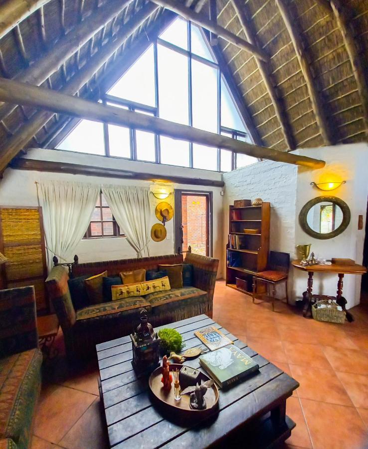 Pantera Lodge & Cheetah Cottage 约翰内斯堡 外观 照片